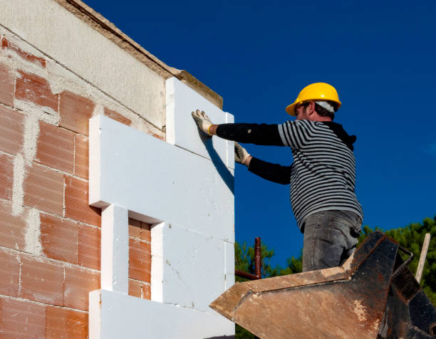 Best Insulation Installation Services in Milwaukee, WI